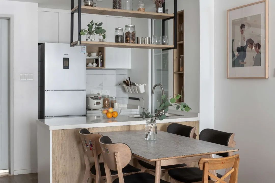 客厅简单画装修,为什么去客厅化设计越来越受欢迎