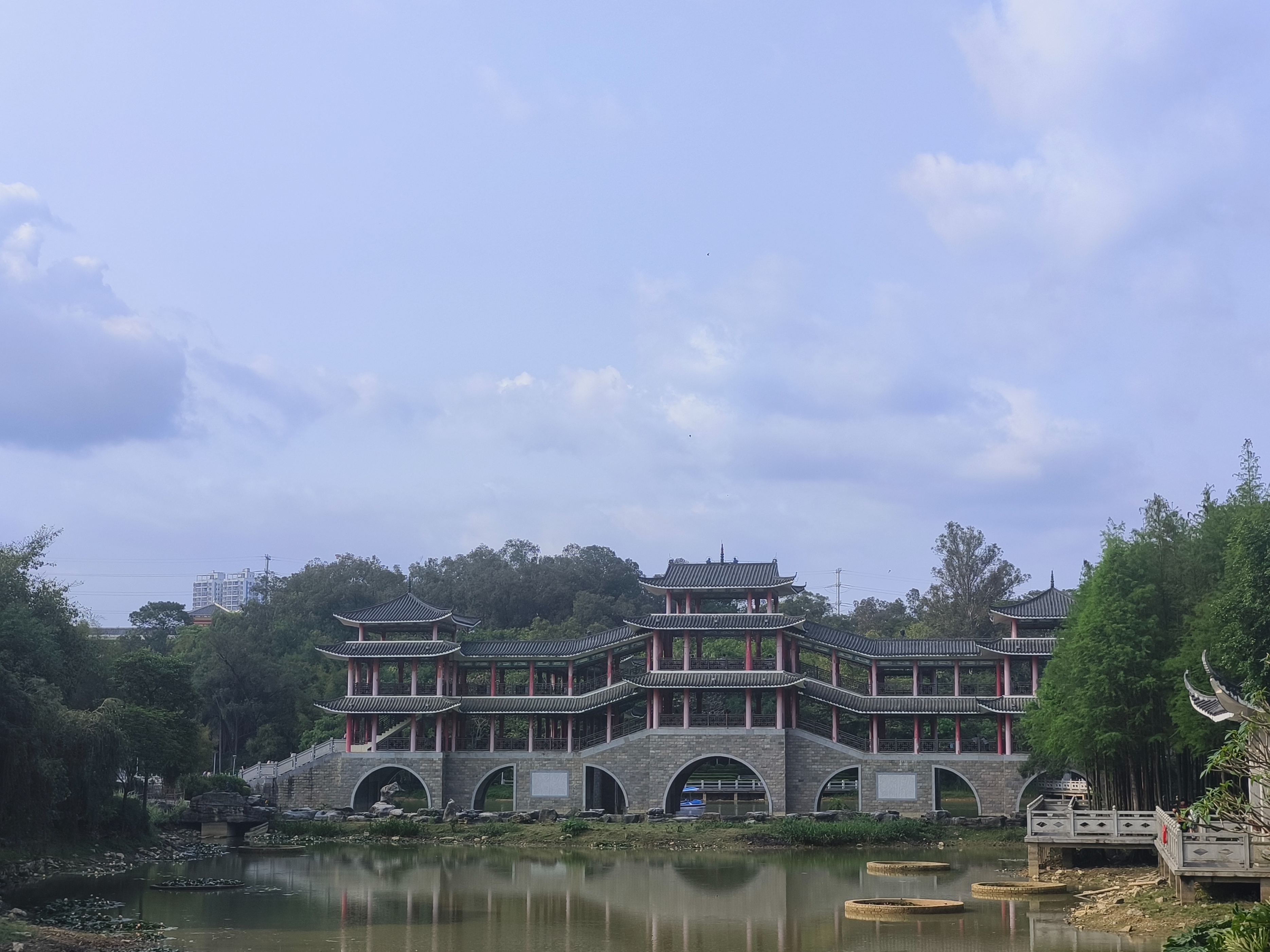 南宁周末溜娃好去处！南宁狮山公园