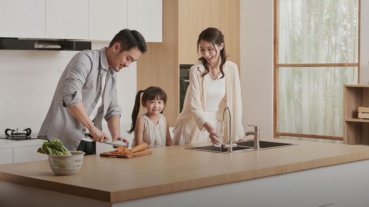 小米家用净水器选哪一款,厨下净水器和直饮机家用选哪个