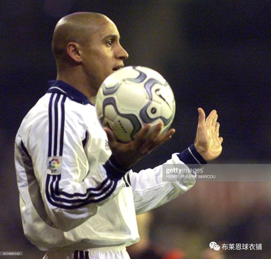 西甲臂章含义,西甲卫冕冠军臂章