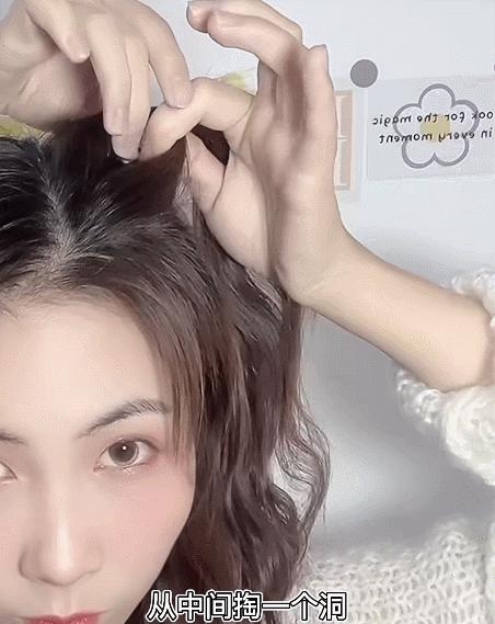 新年流行这4款扎发谁扎谁美,适合直头发的新年扎发