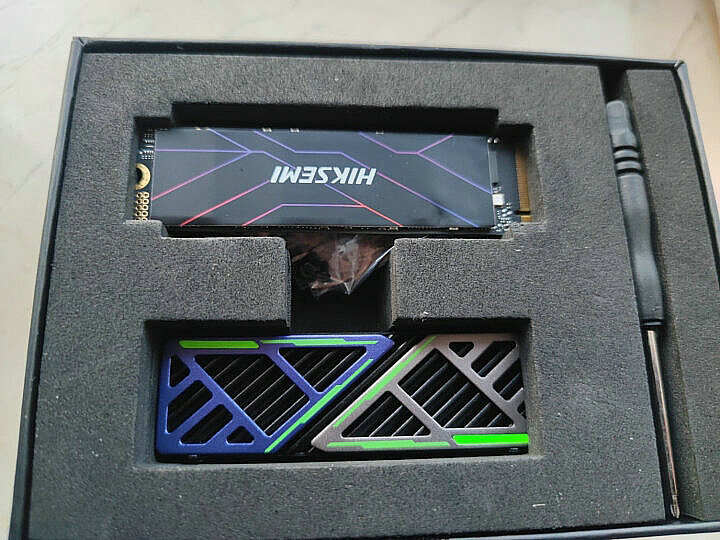 感谢长存，让我们实现了大容量SSD自由！4TBPCIe4.0SSD好物排行榜