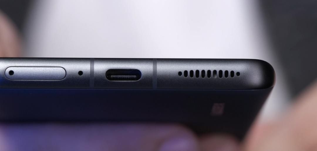 「实验室」全新评测，8款手机专业游戏测试对比，ROG杀疯了