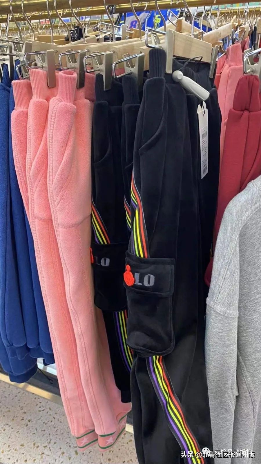 nike阿迪正品折扣专卖店,nikeadidas直播