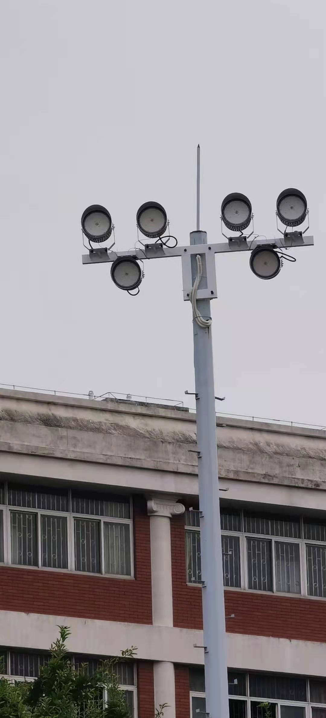 led灯球场灯,能照亮整个篮球场的移动led灯