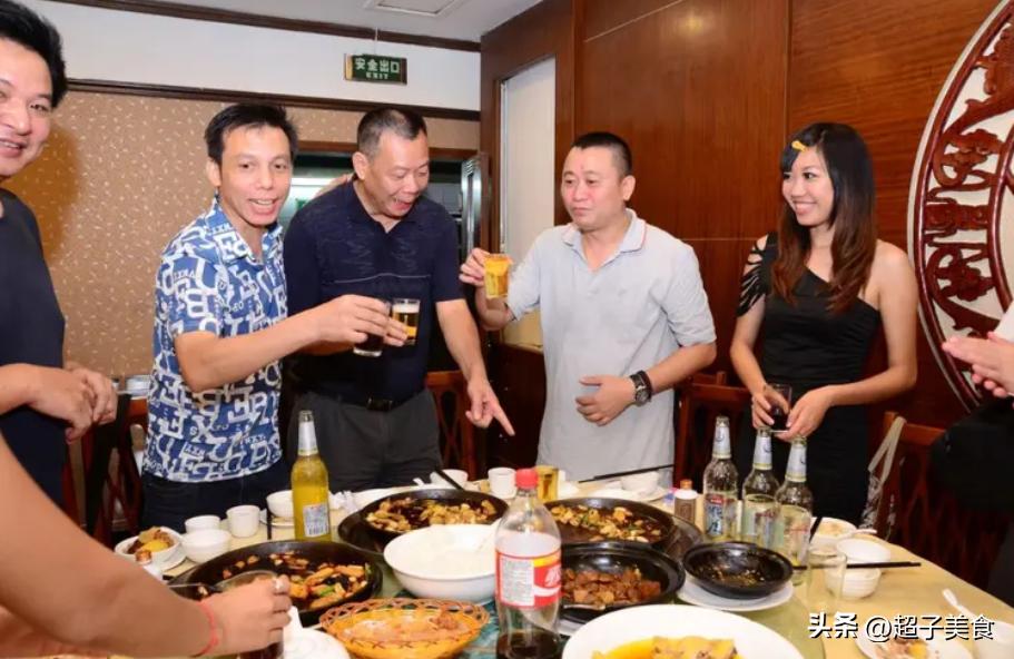 耍酒疯说明人品有问题吗,喝酒耍酒疯的人是什么人品