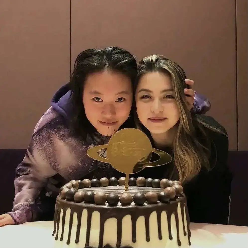 比王菲还厉害的女明星,比王菲还牛的女歌手