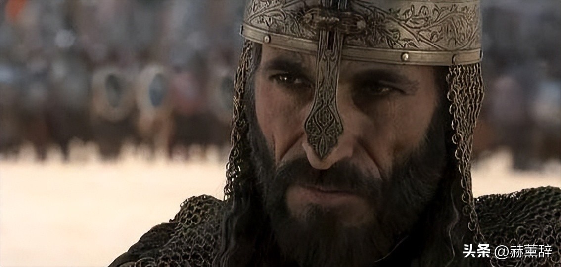 时尚演绎历史，丝绸与草鞋同台竞技阿尤布王朝的穿越之旅