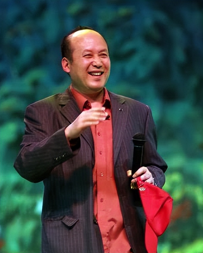 著名喜剧演员郭达:感谢蔡明,与平凡妻子相爱一生