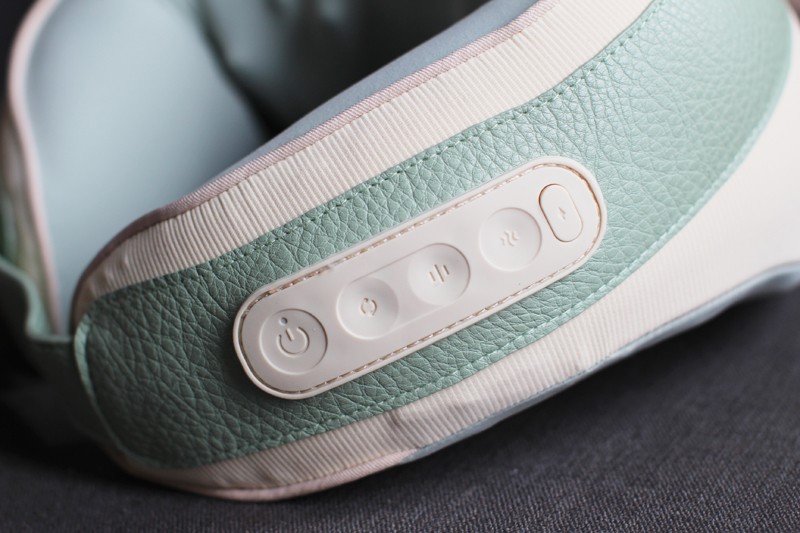 是不是智商税？说一说siaasoo象术颈椎按摩器