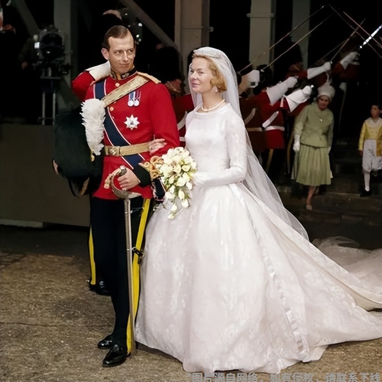 英国皇室珍珠复古手链,英国皇室手链