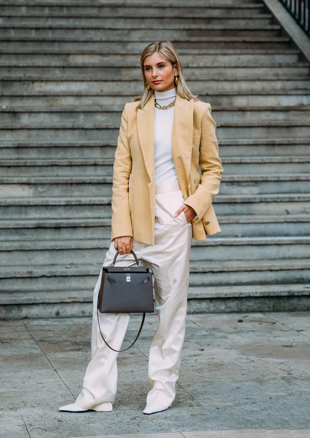 今年流行纯金链款式,颈链饰品推荐最新款金属