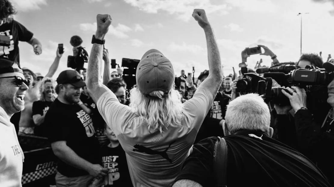 26岁小伙流浪400天,小伙48小时奔波4000公里