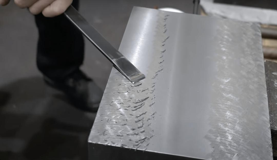 揭秘机械行业最赚钱的岗位——年薪百万至千万的机床铲花师