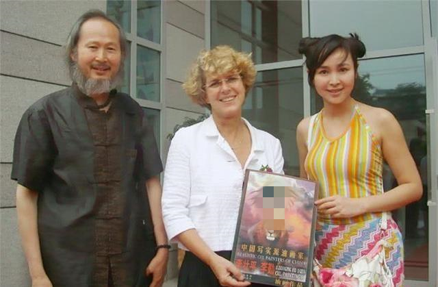 演员李勤勤谈父亲,李勤勤扮演过哪些角色