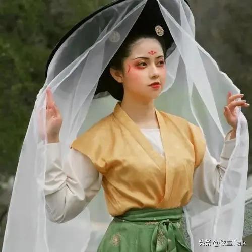 古代唐朝女性服饰,唐朝服饰文化演变