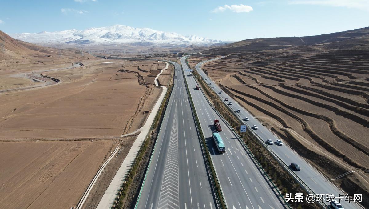 高原实地跟车,西宁吴师傅:福康660大马力带我一骑绝尘