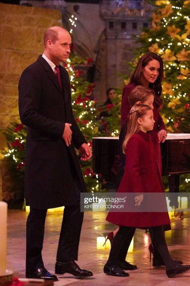 凯特王妃的编发发型图片,凯特王妃发型的简单教程