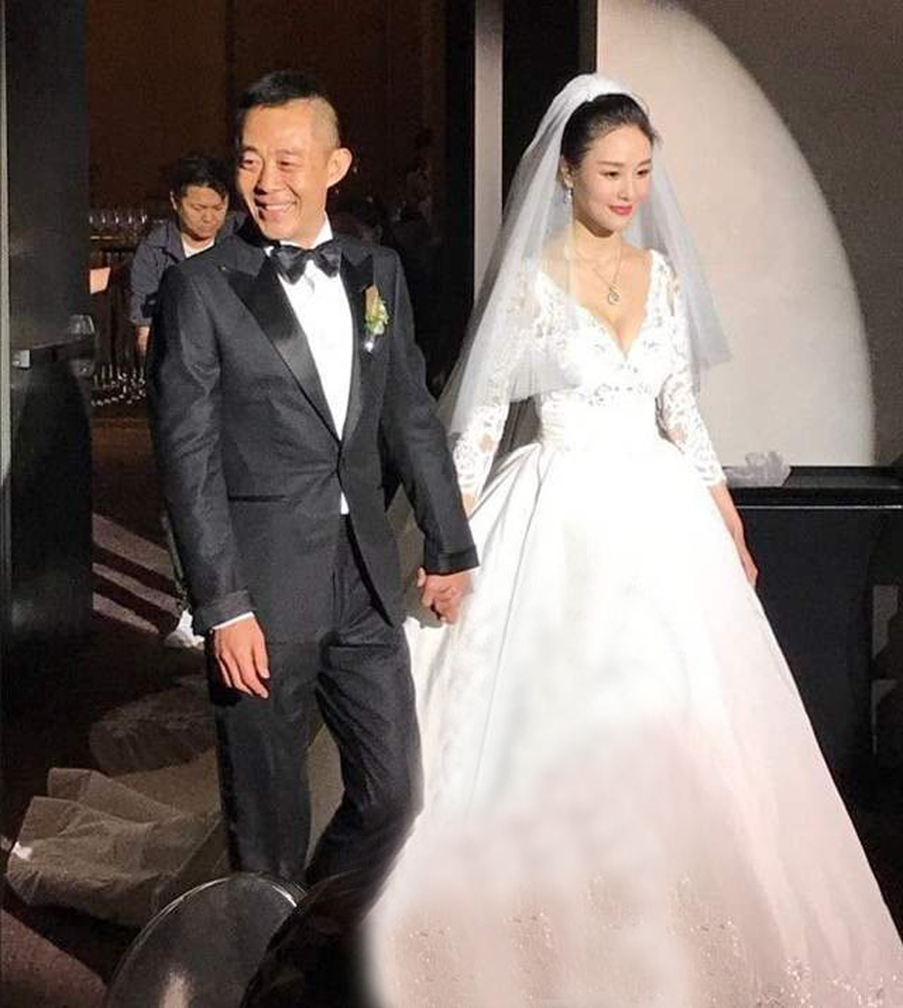 侯勇与沈蓉哪年离婚,沈蓉和侯勇离婚了吗