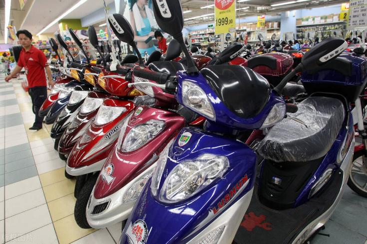 去实体店买电动车要注意什么,雅迪电动车网上买还是实体店买好