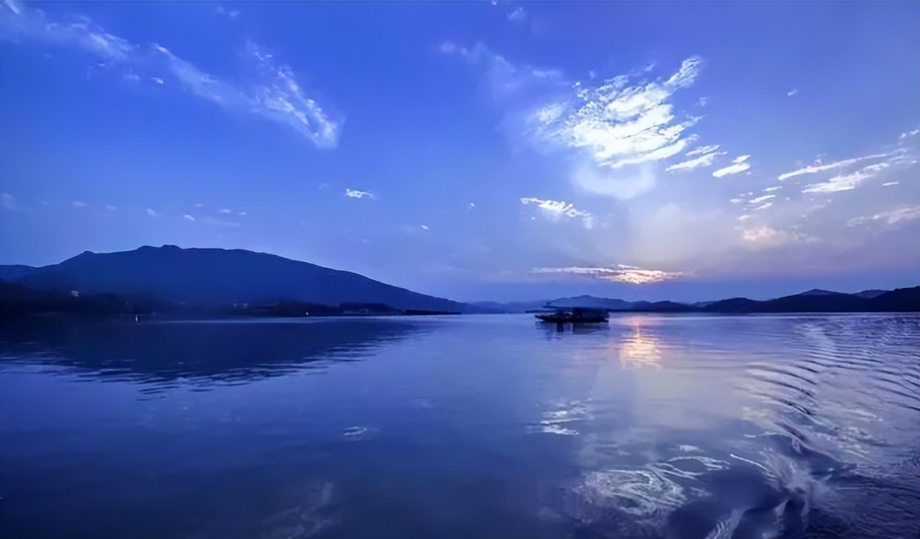 100万SVIP！在湘潭的有福了，唯品会拉着数千品牌放大招