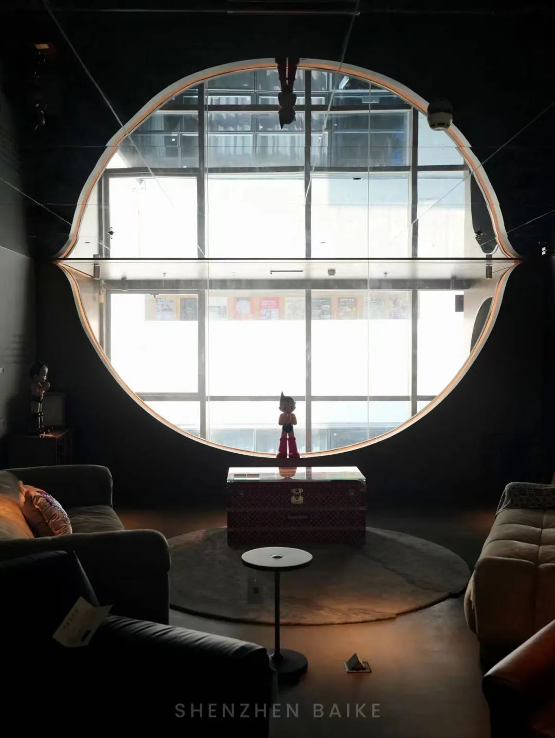 没想到这个设计公社里，还藏了个“小欧洲”和“魔法阵”——