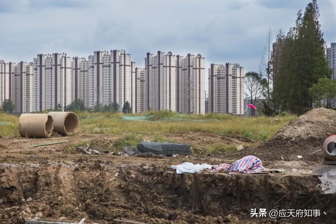 南京燕子矶滨江公园,南京燕子矶是哪个区