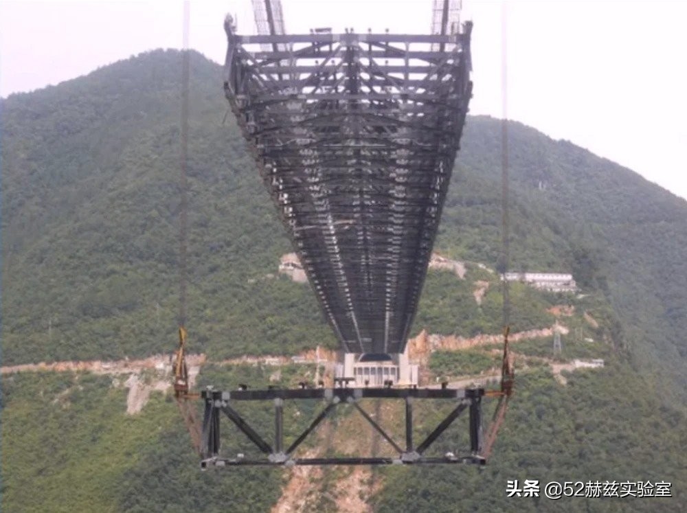 用火箭造桥梁的视频,用火箭造桥视频