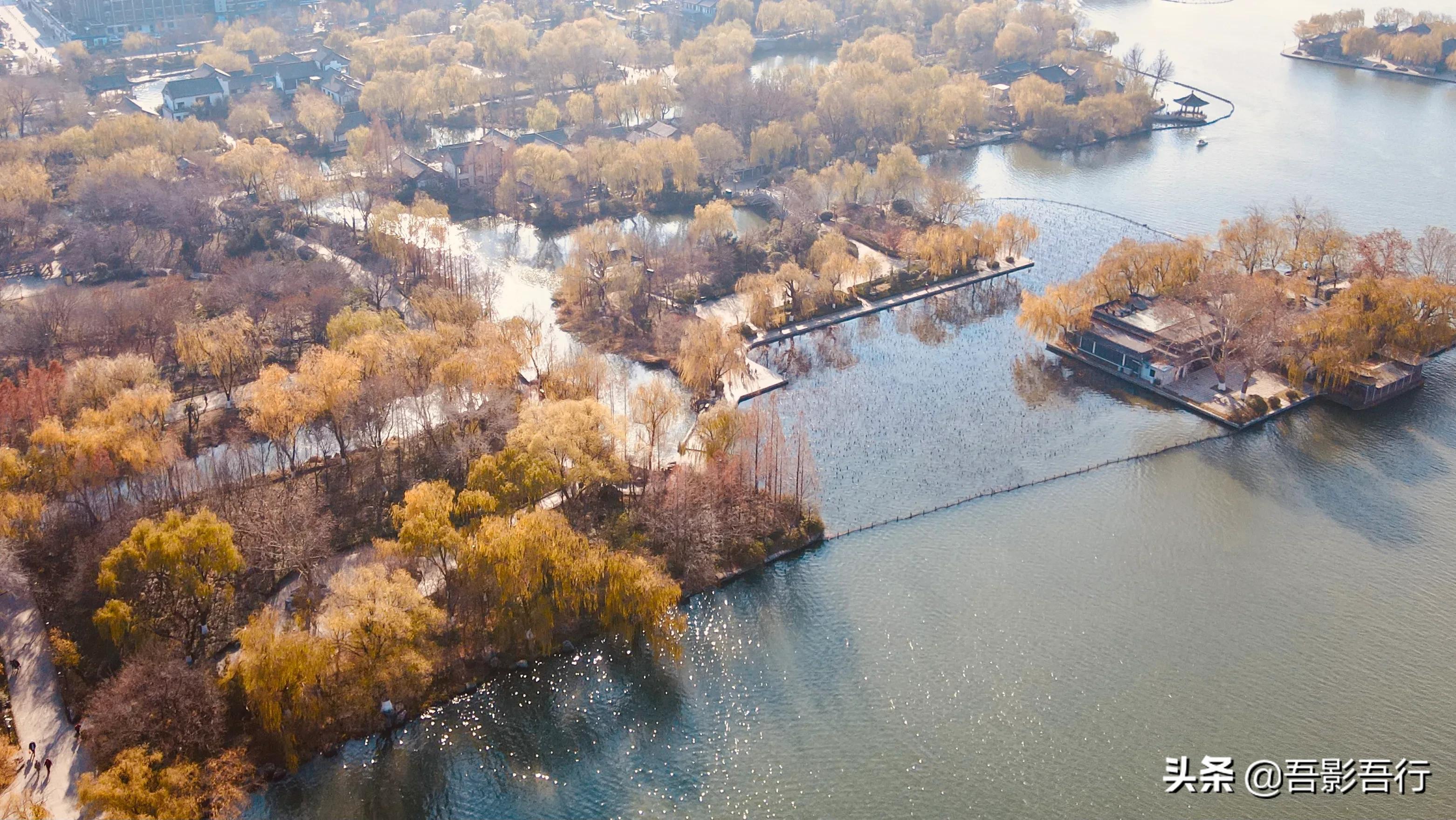 济南大明湖秋冬图片高清,初春大明湖美景图片