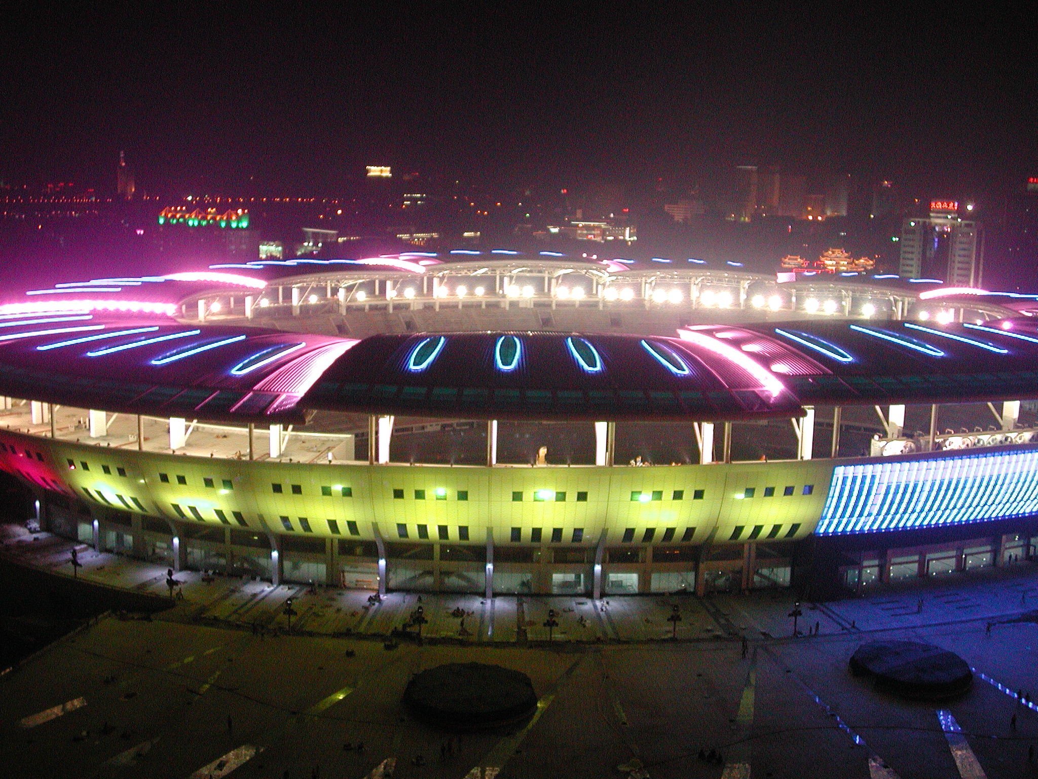 椤舵祦鐖嗘枡鐩存挱,椤舵祦閲嶇鐖嗘枡