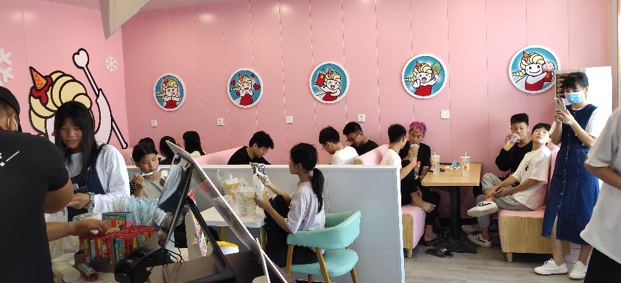 新手创业适合开什么店投资少见效,新手创业适合开炒货店