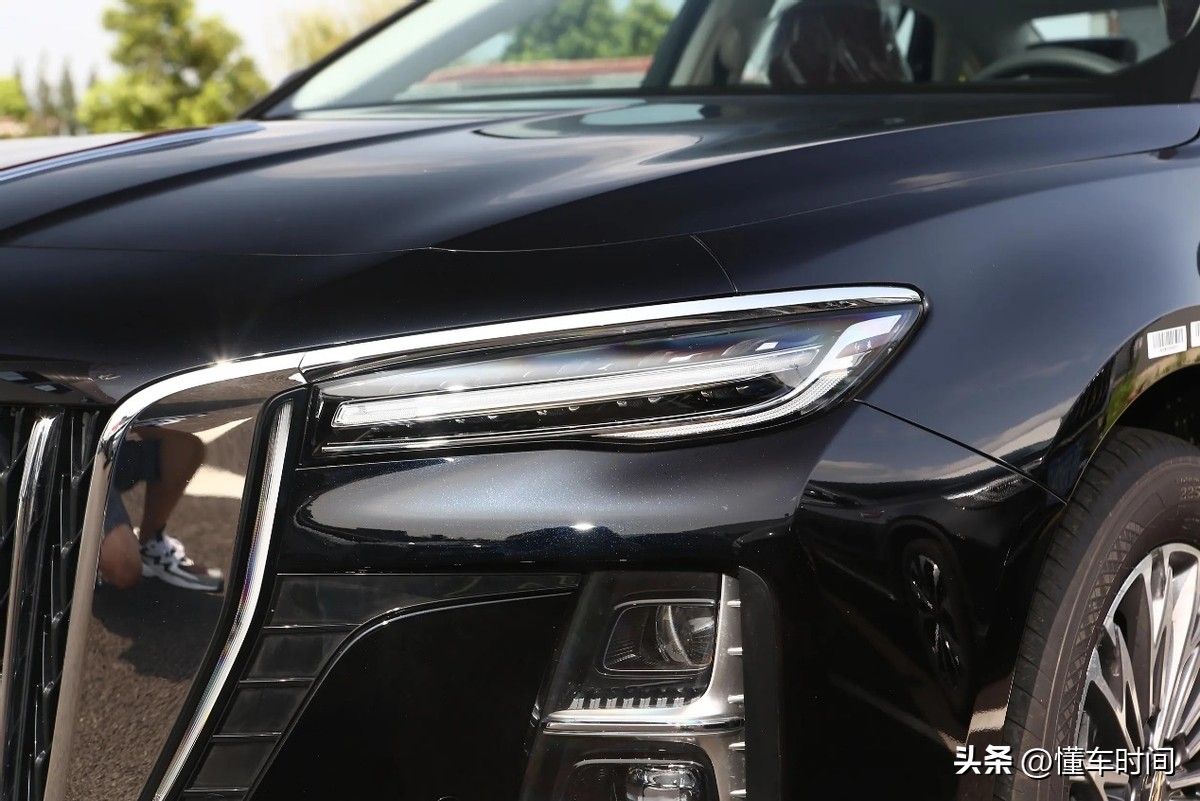 了解一下最新款的红旗h5,2.0th5红旗