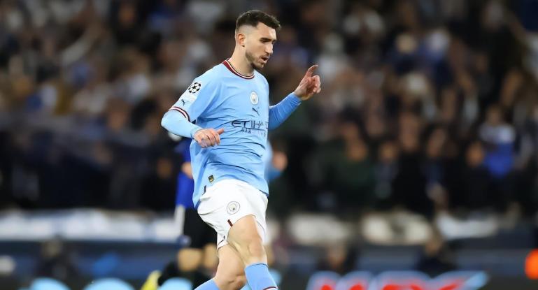 31轮出场8次！西班牙王牌铁卫惨遭瓜帅弃用曼城今夏离队首人浮现