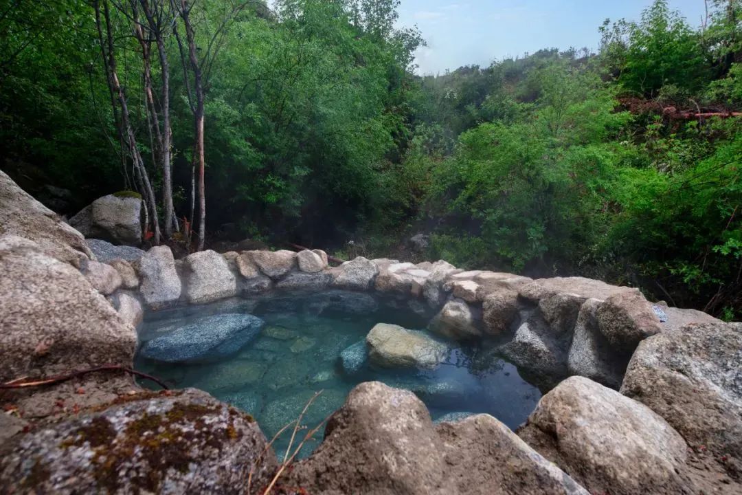 稻城花间岭杜鹃谷温泉,稻城亚丁藏缘酒店团购