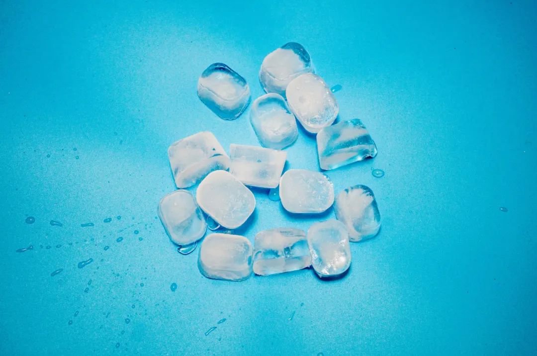 海南蚊子叮咬奇痒难忍怎么办,什么药膏对蚊子叮咬止痒有效