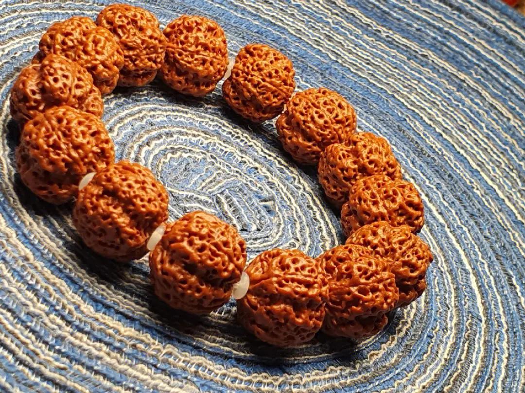 怎么才能把金刚菩提刷干净,金刚菩提清理