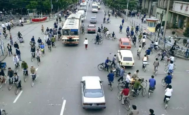 三十年前的北京现在的照片,40年前的北京还记得吗