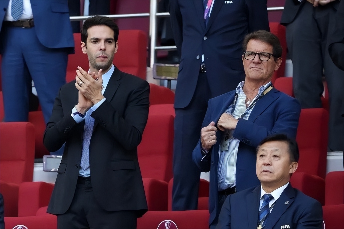 卡卡是足球界的颜值巅峰的照片,足球金童卡卡最新消息