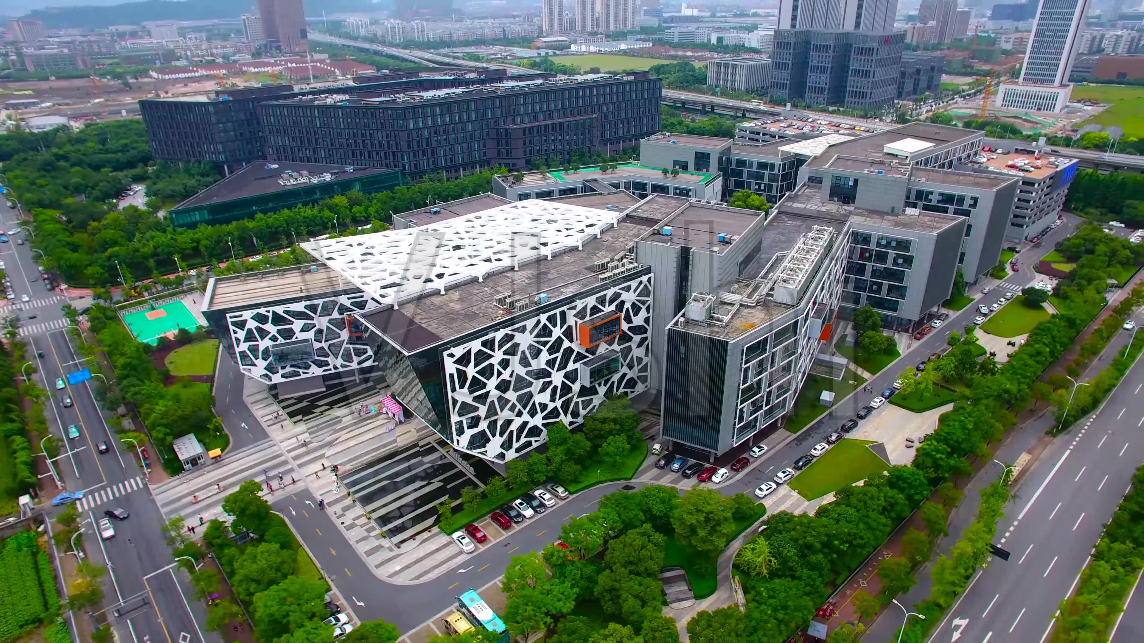 平安集团市值是多少亿,平安集团最高大楼