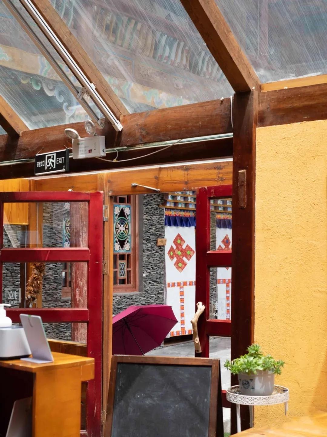 九寨沟青稞客栈餐厅价格,九寨沟青稞客栈怎么去景区