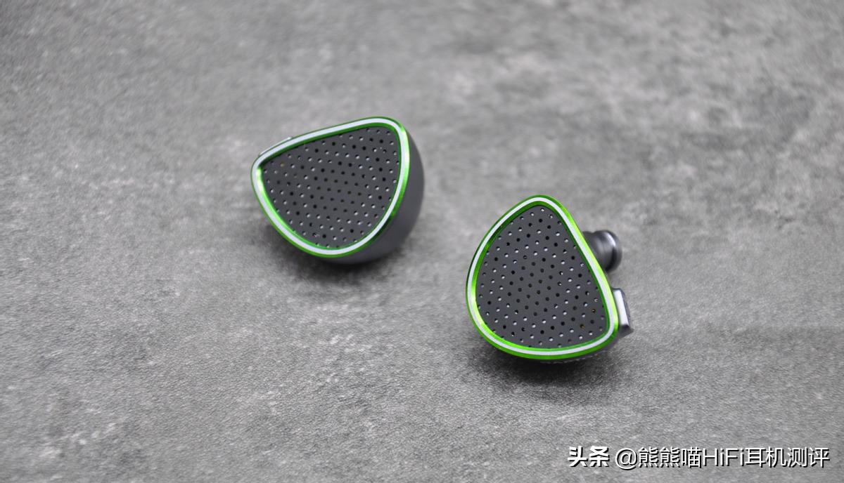 千元HiFi巅峰之作！RAPTGOHOOK-X平板+PZT声震驱动单元耳机评测