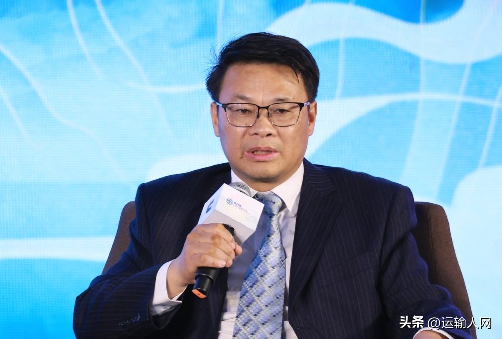 康明斯中型箱式运输车,康明斯工程发动机