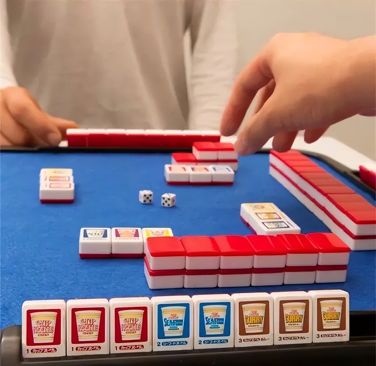 日清也玩阴间创意？网友：整点阳间活行不行！