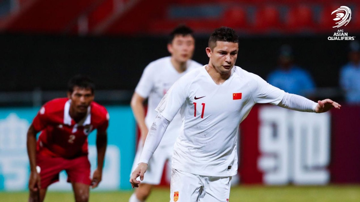 归化球员解散,国足热门归化正式解约离队