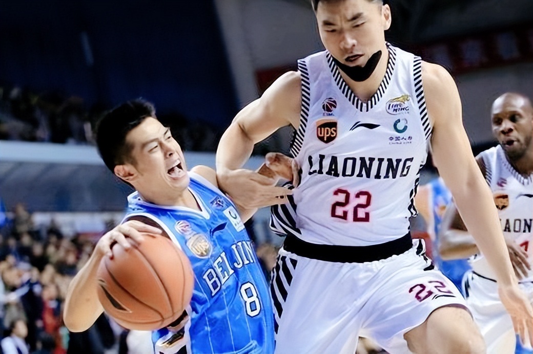 七大主力退出荷兰男足,中国男篮十二人名单方硕