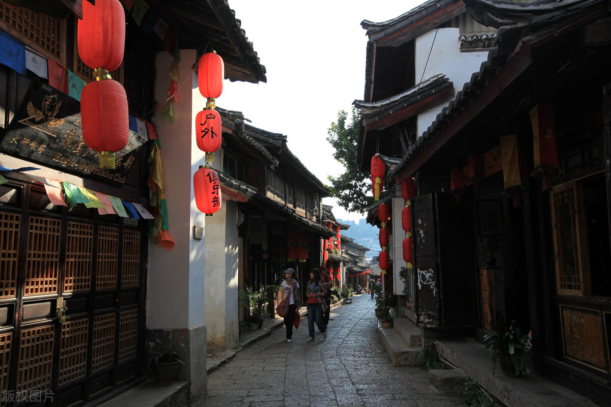 丽江古城美食街推荐,丽江四方街特色美食