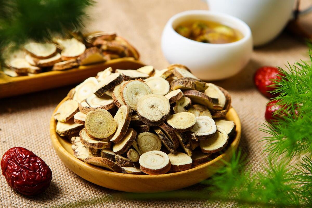 想不到，用这个方子不到一个月，气血两亏导致的月经不调竟然好了