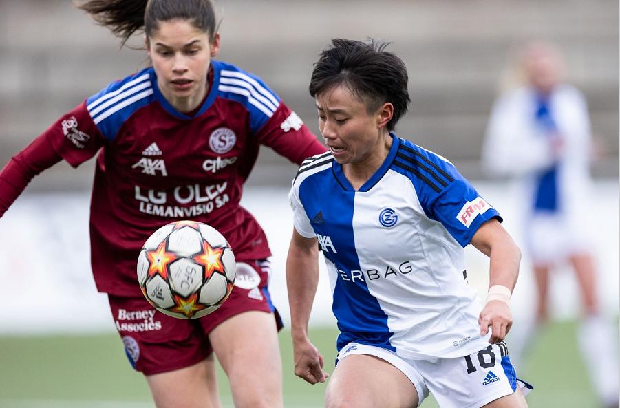 3-1大逆转！中国女足小将创历史，掀翻领头羊，入围年度最佳提名