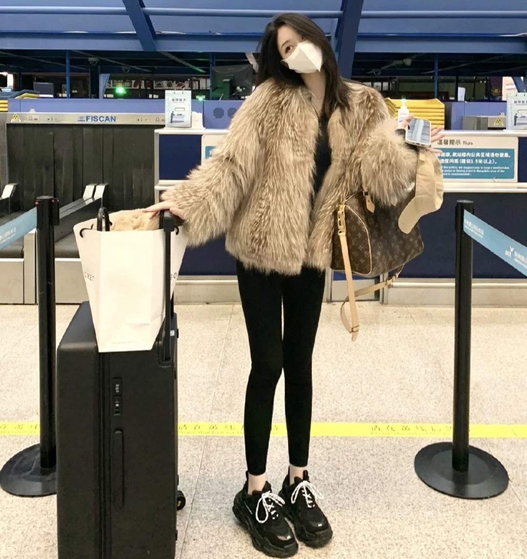 瑜伽裤穿出自然不做作风情,瑜伽裤穿出高级感