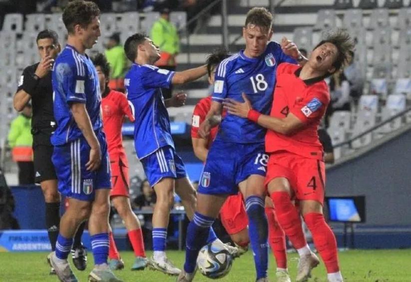 最黑的一届世界杯韩国vs意大利,2024世界足球杯韩国对意大利